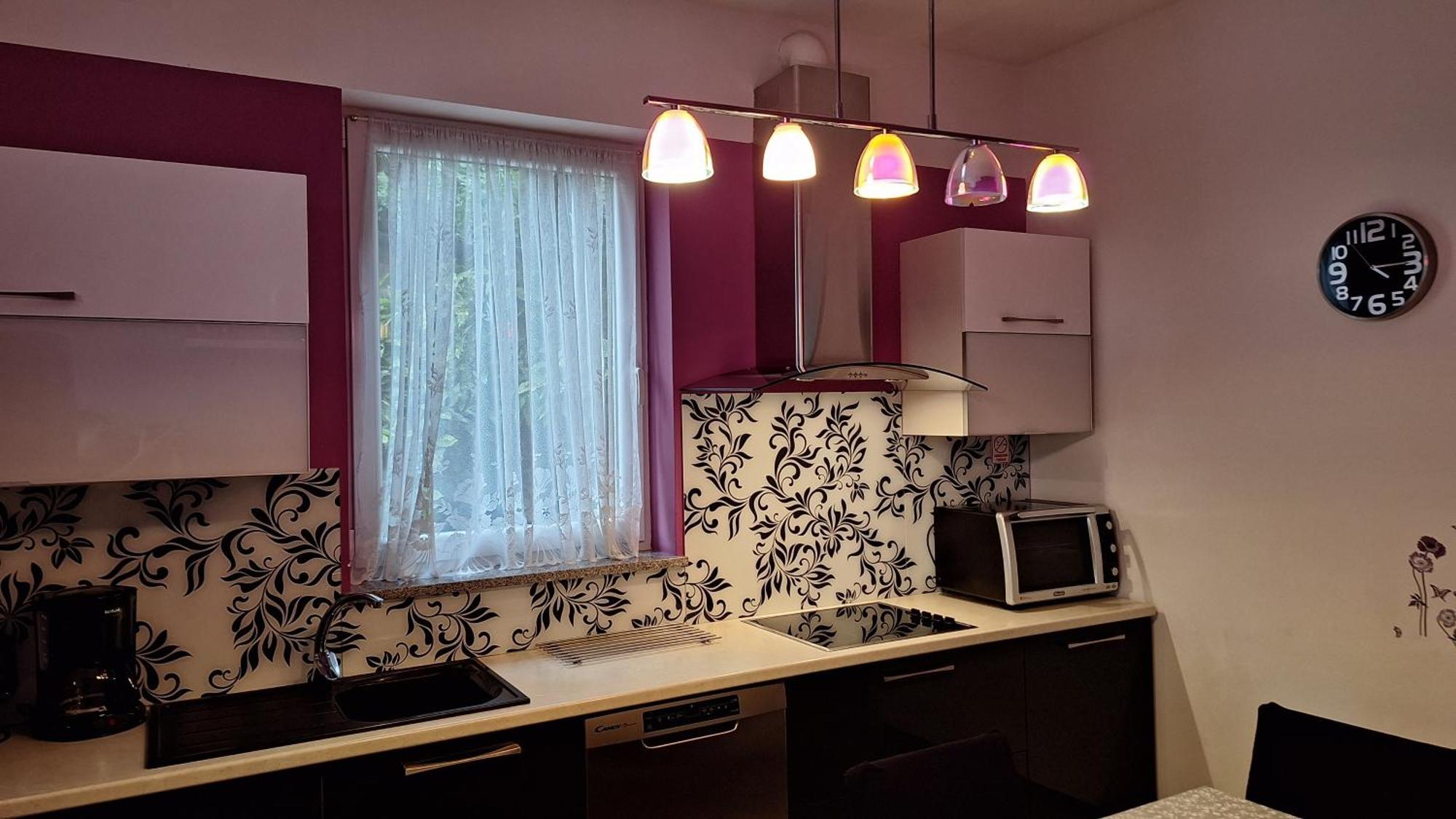אופטיה Apartments Komel I מראה חיצוני תמונה