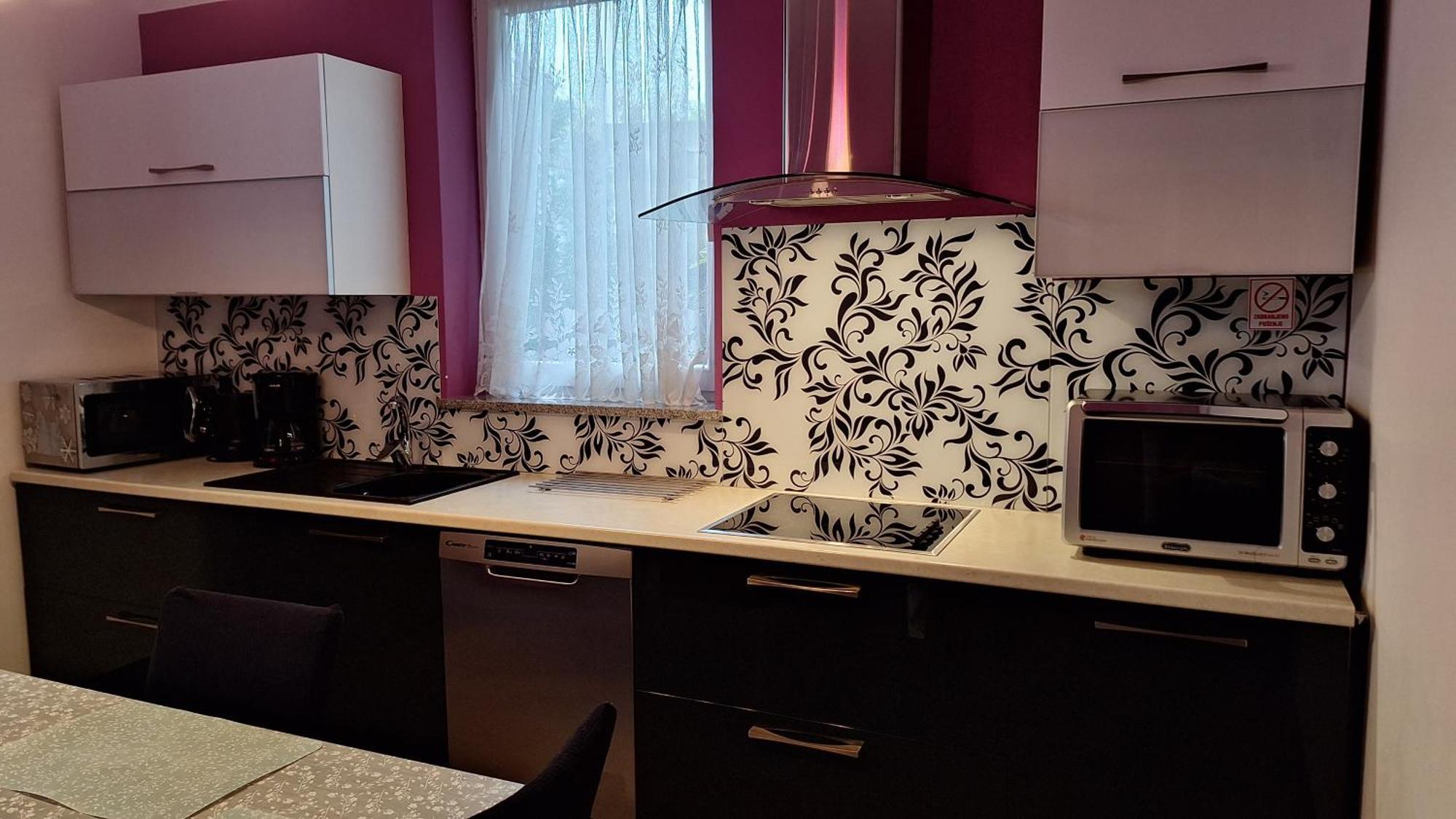 אופטיה Apartments Komel I מראה חיצוני תמונה